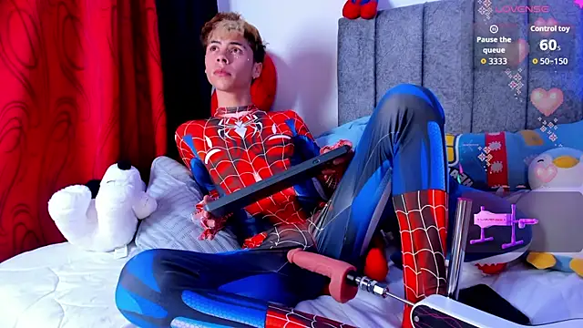 Snapshot of Callum_777 chatting on 24, 4, 2026 Callum 777 online show from 24, 4, 2026