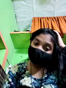 Snapshot of Cute_aroshi chatting on 3, 4, 2026 Cute aroshi online show from 3, 4, 2026