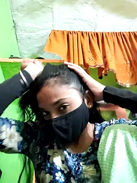 Snapshot of Cute_aroshi chatting on 6, 4, 2026 Cute aroshi online show from 6, 4, 2026