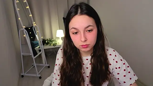 BellaThery online show from 22, 2, 2026