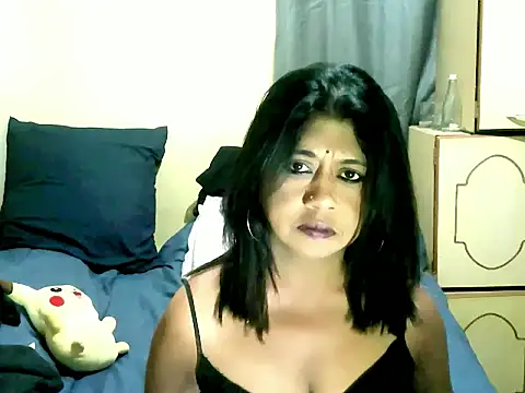 Snapshot of IndianPleasures21 chatting on 2, 5, 2026 IndianPleasures21 online show from 2, 5, 2026