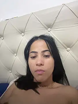 Snapshot of Issis2000 chatting on 2, 6, 2026 Issis2000 online show from 2, 6, 2026