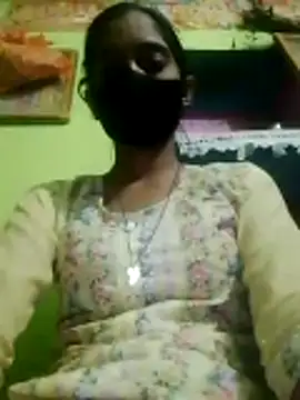 wifedesi7050 online show from 25, 3, 2026