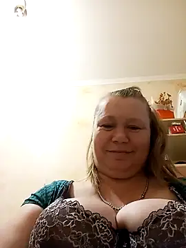 Snapshot of KiraStanton chatting on 24, 4, 2026 KiraStanton online show from 24, 4, 2026