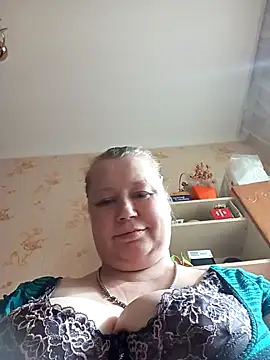 Snapshot of KiraStanton chatting on 14, 5, 2026 KiraStanton online show from 14, 5, 2026