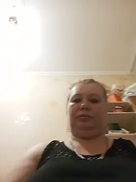 KiraStanton online show from 14, 7, 2026