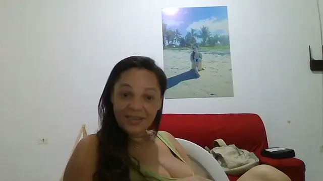 Snapshot of Vicky-43 chatting on 10, 4, 2026 Vicky-43 online show from 10, 4, 2026