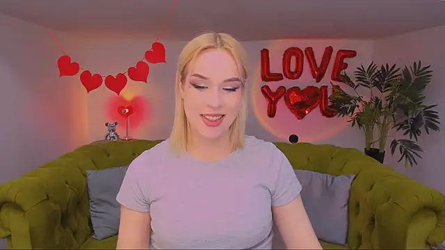 Snapshot of serene_land chatting on 6, 3, 2026 serene land online show from 6, 3, 2026