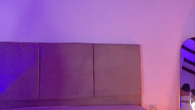 Snapshot of JenniferGreco chatting on 9, 4, 2026 JenniferGreco online show from 9, 4, 2026