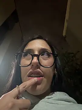 Snapshot of susi_chimm chatting on 27, 2, 2026 susi chimm online show from 27, 2, 2026