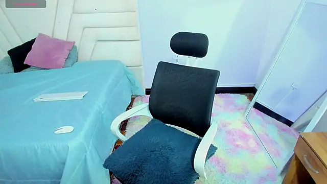 Snapshot of Red-april chatting on 25, 2, 2026 Red-april online show from 25, 2, 2026