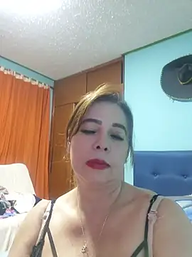 Snapshot of rubiii1972 chatting on 27, 6, 2026 rubiii1972 online show from 27, 6, 2026