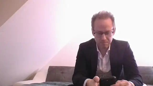 Snapshot of Lost_in_lace chatting on 3, 3, 2026 Lost in lace online show from 3, 3, 2026