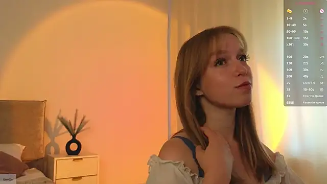 Snapshot of _Selestia_ chatting on 5, 7, 2026 Selestia online show from 5, 7, 2026