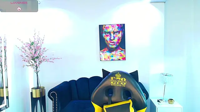 Snapshot of Chloe_meoww chatting on 19, 3, 2026 Chloe meoww online show from 19, 3, 2026