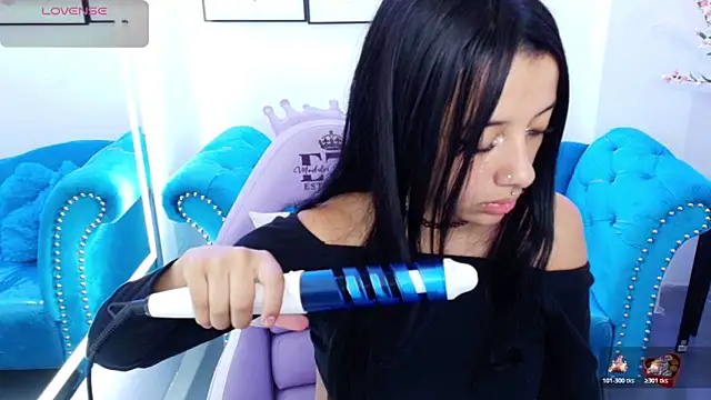 Snapshot of Chloe_meoww chatting on 8, 4, 2026 Chloe meoww online show from 8, 4, 2026