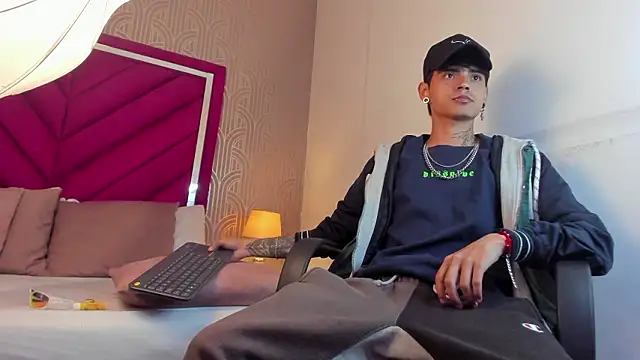 Dominic Foxx online show from 26, 2, 2026