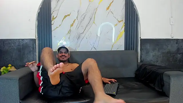 Latins on fire online show from 22, 3, 2026