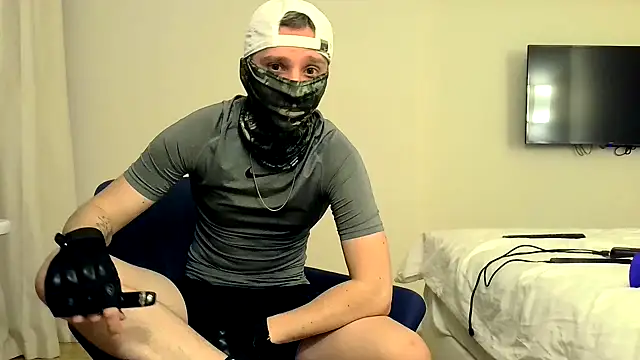 Snapshot of RyanRubber chatting on 29, 3, 2026 RyanRubber online show from 29, 3, 2026