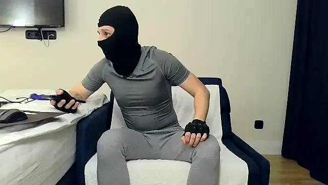 Snapshot of RyanRubber chatting on 16, 4, 2026 RyanRubber online show from 16, 4, 2026