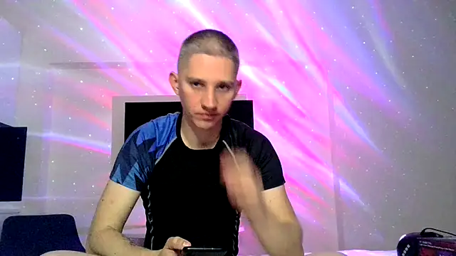 Snapshot of RyanRubber chatting on 27, 4, 2026 RyanRubber online show from 27, 4, 2026