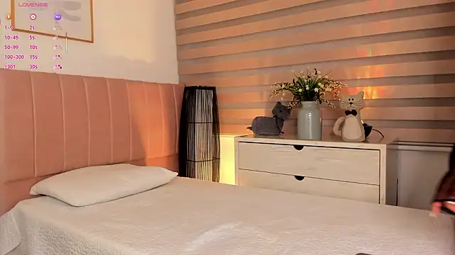 missnataly online show from 25, 2, 2026