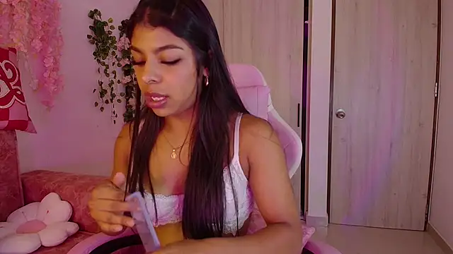 Ana  grace online show from 25, 6, 2026