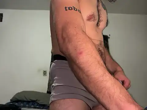 Snapshot of enimanocturno chatting on 27, 3, 2026 enimanocturno online show from 27, 3, 2026