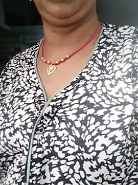 Snapshot of munak_sexe chatting on 13, 7, 2026 munak sexe online show from 13, 7, 2026