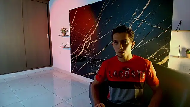 Snapshot of thiago_moreno chatting on 1, 3, 2026 thiago moreno online show from 1, 3, 2026