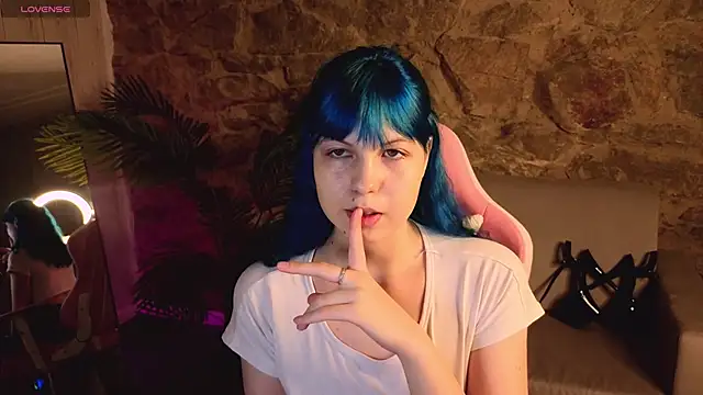 SofiaSterns online show from 8, 3, 2026