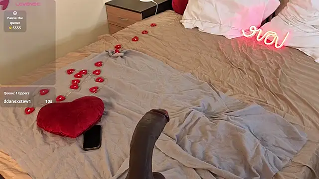 Snapshot of Jennin_Hearl chatting on 1, 4, 2026 Jennin Hearl online show from 1, 4, 2026