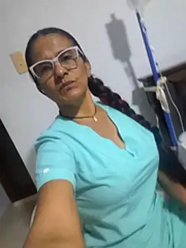 Lorenaluna online show from 15, 3, 2026