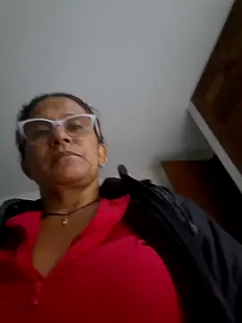 Lorenaluna online show from 16, 3, 2026