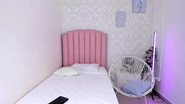 Snapshot of Mara_Galle chatting on 18, 4, 2026 Mara Galle online show from 18, 4, 2026