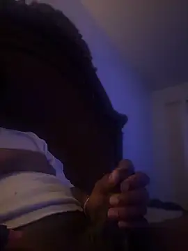 Snapshot of biggdickknick chatting on 13, 5, 2026 biggdickknick online show from 13, 5, 2026