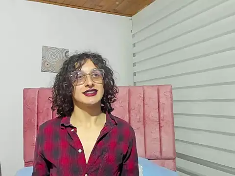 Snapshot of Maverick_angel chatting on 21, 4, 2026 Maverick angel online show from 21, 4, 2026