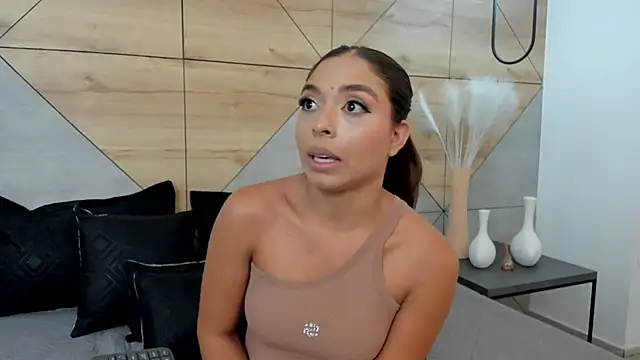 Snapshot of AnnyVega__ chatting on 27, 3, 2026 AnnyVega online show from 27, 3, 2026