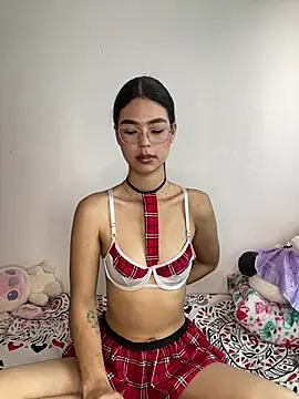 Snapshot of Nixieblaze chatting on 19, 4, 2026 Nixieblaze online show from 19, 4, 2026