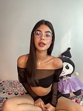 Snapshot of Nixieblaze chatting on 24, 4, 2026 Nixieblaze online show from 24, 4, 2026