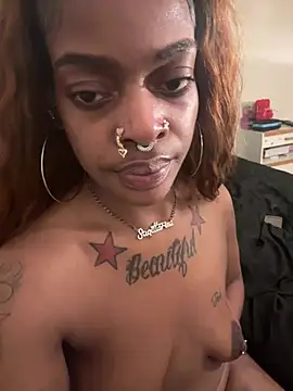 Snapshot of wavywavy12 chatting on 14, 3, 2026 wavywavy12 online show from 14, 3, 2026