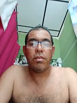 Snapshot of Guepad chatting on 28, 6, 2026 Guepad online show from 28, 6, 2026