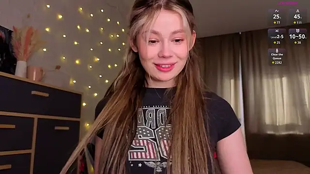 Snapshot of Dipamelly chatting on 24, 4, 2026 Dipamelly online show from 24, 4, 2026