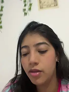 Sexy mia outdoors online show from 15, 3, 2026