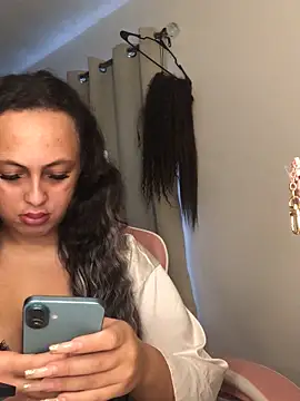 Snapshot of mayawesttt chatting on 8, 3, 2026 mayawesttt online show from 8, 3, 2026