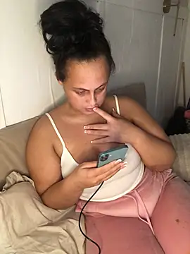 Snapshot of mayawesttt chatting on 21, 3, 2026 mayawesttt online show from 21, 3, 2026