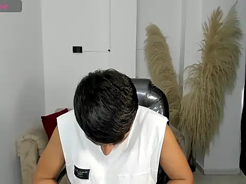 Snapshot of oliver_kooper21 chatting on 27, 2, 2026 oliver kooper21 online show from 27, 2, 2026