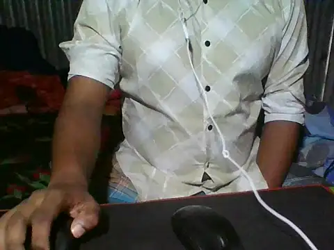 Snapshot of BestDick2910 chatting on 7, 3, 2026 BestDick2910 online show from 7, 3, 2026