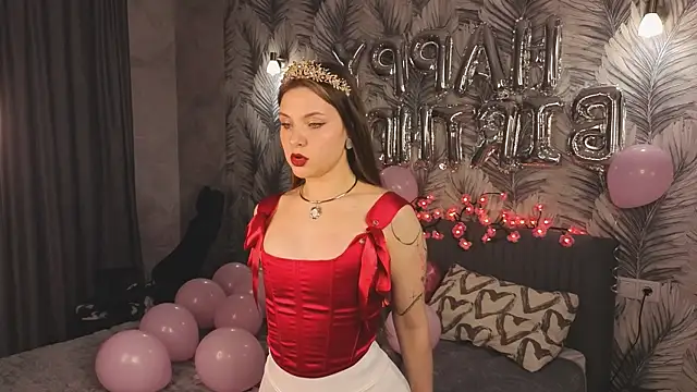 Snapshot of HinaVibe chatting on 23, 4, 2026 HinaVibe online show from 23, 4, 2026