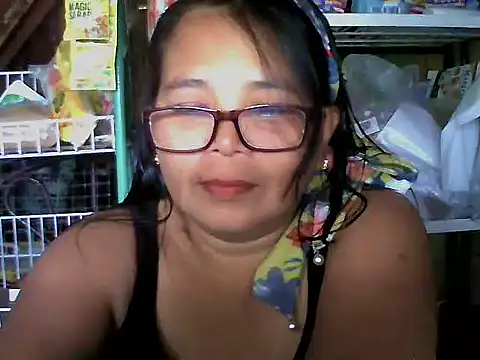 Snapshot of Flowerblossom123 chatting on 18, 3, 2026 Flowerblossom123 online show from 18, 3, 2026